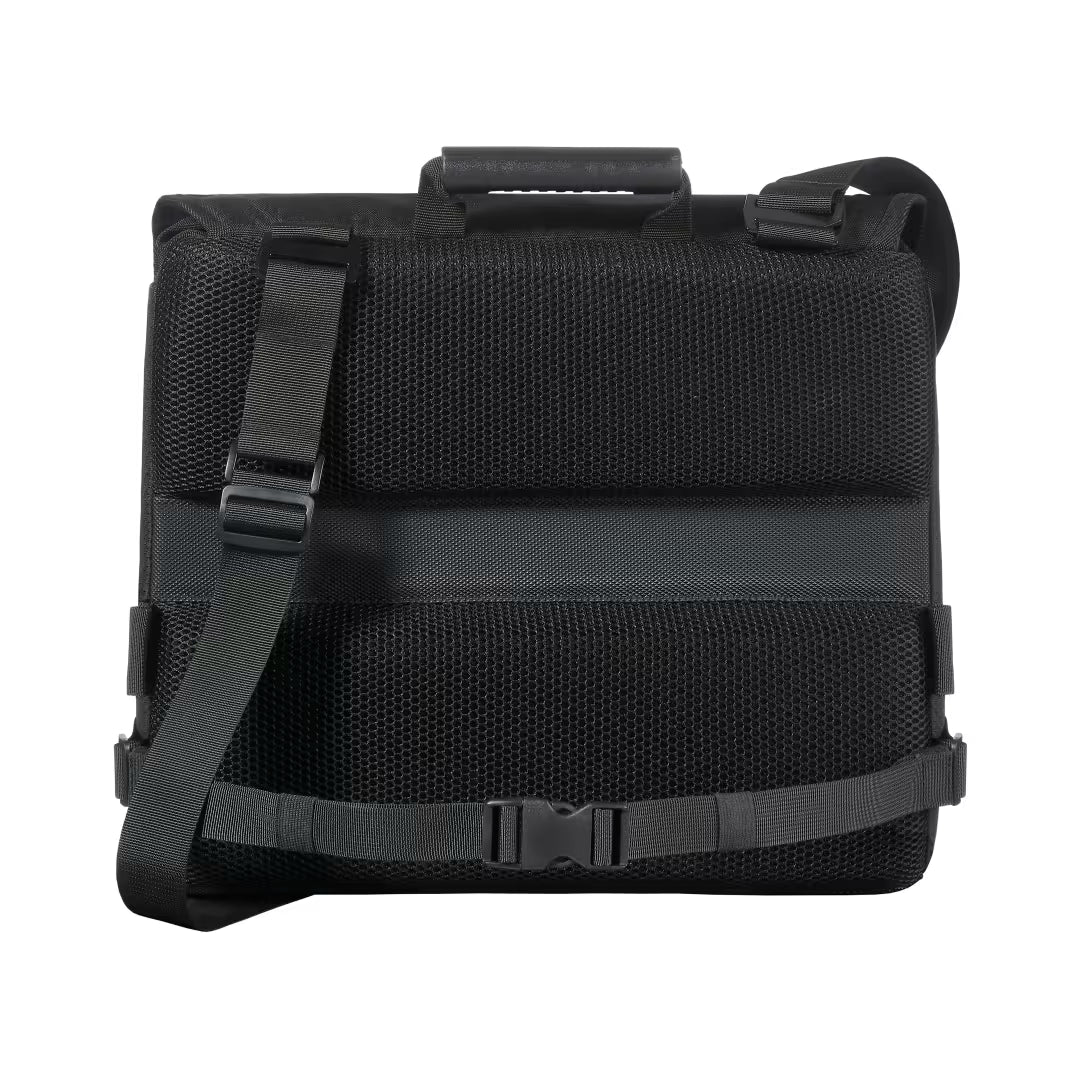 Triumph 10L Messenger Bag - MLUA24014