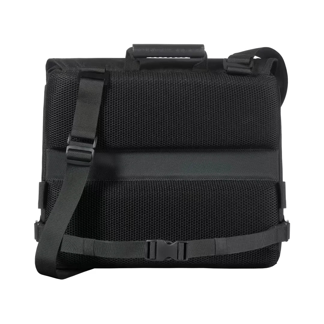 Triumph Messenger Bag - 10 Liter MLUA24014